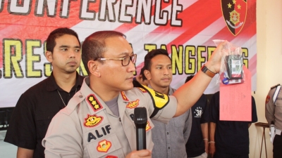 Peras Sekdes Hingga Rp 700 Juta, Polisi dan Wartawan Gadungan Dibekuk Polisi
