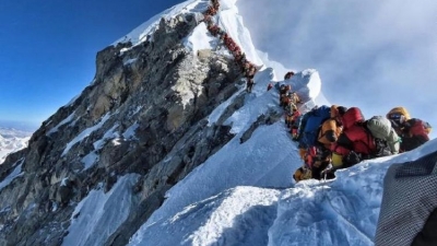Korban Keganasan Puncak Everest Berjatuhan, 10 Pendaki Tewas