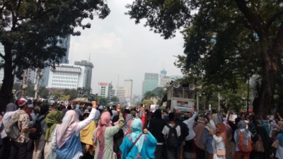 Kapolri Larang Aksi di MK, Tapi Mobil Komando Massa Sudah Mendekat