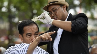 Cerita Tukang Cukur Langganan Jokowi, Bermula dari Bertemu Kaesang