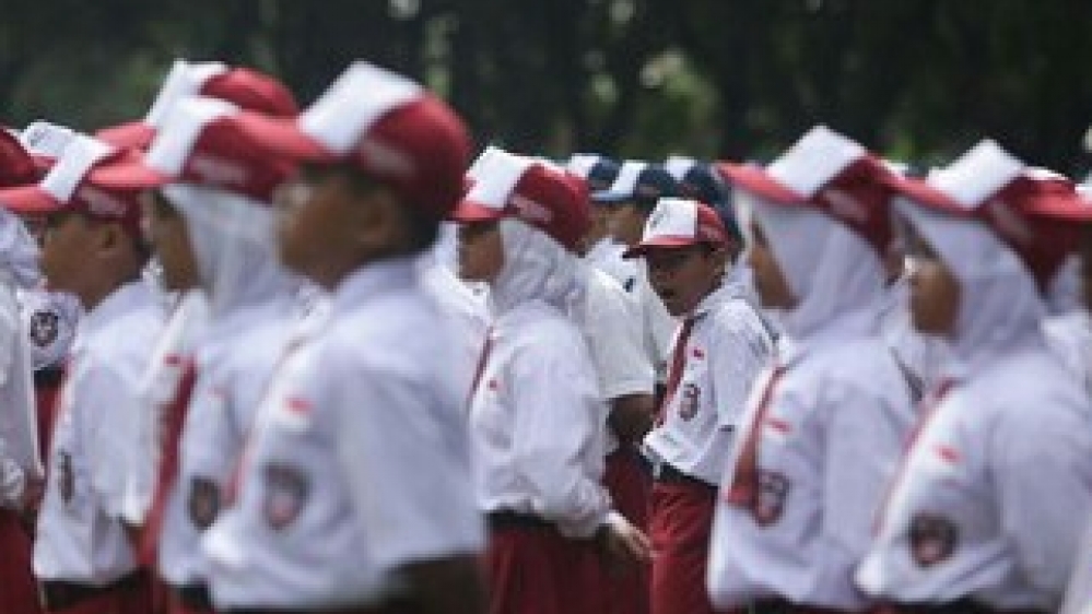 Hari Kesaktian Pancasila, Siswa Berbaris di Lubang Buaya