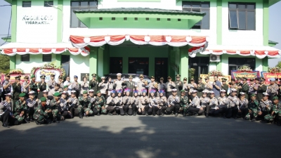 HUT TNI, Polresta Tangerang Beri Kejutan Unik untuk Kodim Tigaraksa