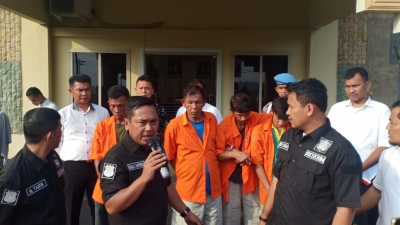 Polisi Tembak 3 Pelaku Perampok Truk Tangki CPO�