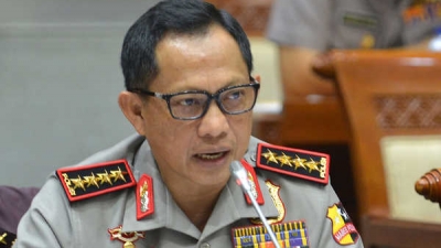 Kapolri Beri Penghargaan Empat Kepala Kepolisian ASEAN