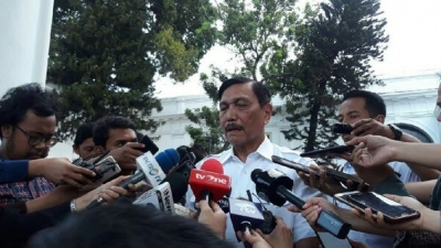 Jokowi Tunjuk Luhut Pandjaitan Jadi Menko Maritim dan Investasi