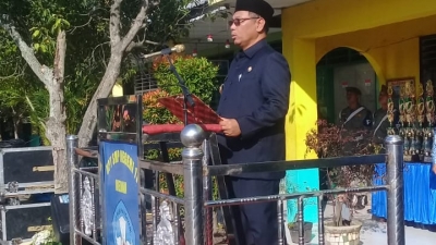 AKBP Ikhwan Lubis SH.,MH Menghadiri Upacara Bendera Peringatan Hari Guru Nasional