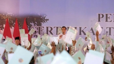 Jokowi Heran Ada Warga Mau Pinjam Rp 20 Juta ke Bank untuk Usaha Es Degan