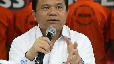 Yasonna Laoly Copot Dirjen Imigrasi Ronny Sompie
