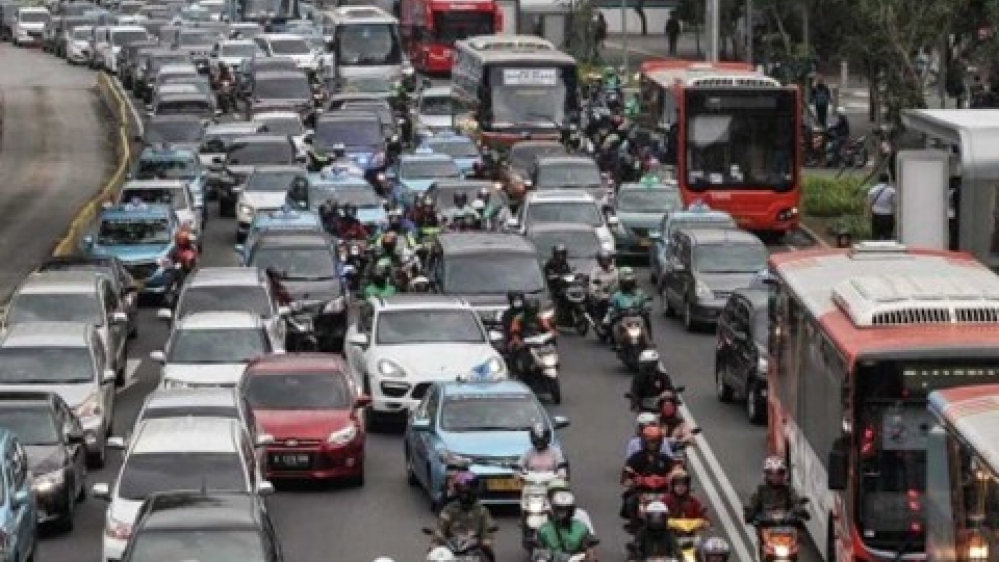 Etika Berkendara Jaga Keselamatan di Jalan Raya