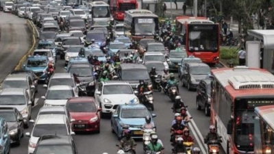 Etika Berkendara Jaga Keselamatan di Jalan Raya