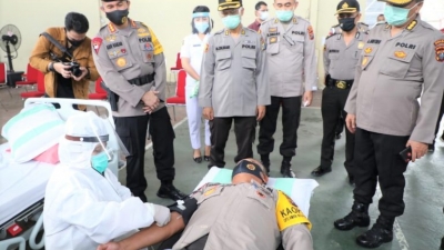 Kapolda Sumut Partisipasi Donorkan Darah