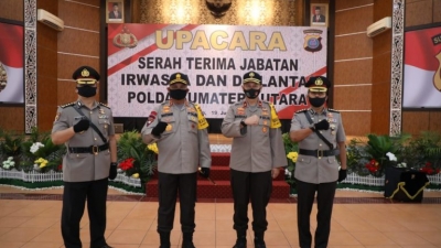 Kapolda Sumut, Lakukan Sertijab Irwasda Dan Dir. Lantas Jajaran Polda Sumut