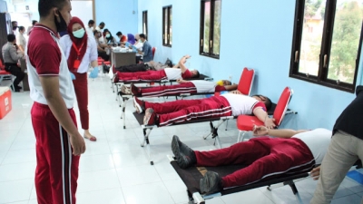Polres Sergai Dalam Menyambut Ultah ke 74 Bhayangkara Gelar Donor Darah Seluruh Abggota