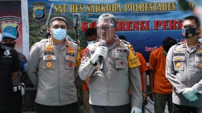 Kapolda Sumut Dalam Pengungkapan Barang Bukti Narkotika Jenis Sabu Seberat 30 Kg dan Tersangka Meninggal Dunia