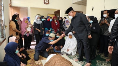 Kapolda Sumut, Melayat Wafatnya Ibunda Dari Wakil Ketua KPK RI Ibu Lily P Siregar