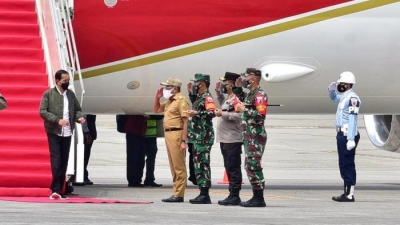Kunjungan Kerja Presiden Jokowi di Sumut Dalam Rangka Meninjau Vaksinasi Covid 19, Para Pelajar