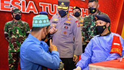 Kapolri Tegaskan Soliditas dan Sinergitas TNI-Polri akan Wujudkan Kekebalan Komunal