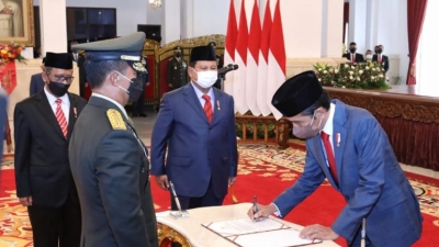 Presiden Joko Widodo Lantik Jenderal Andika Perkasa Sebagai Panglima TNI