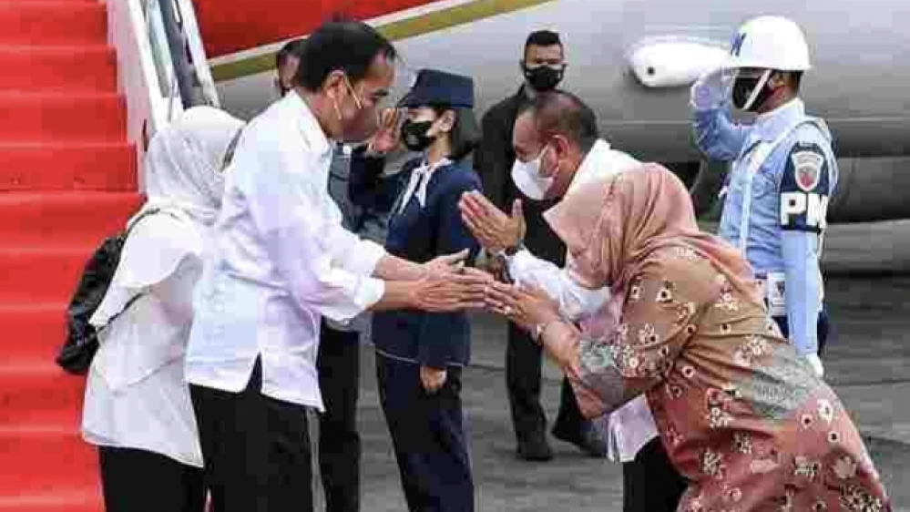 Kedatangan Presiden Joko Widodo ke Medan, Disambut Gubsu Edy dan Ketua TP PKK Sumut