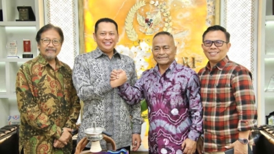 Ketua MPR RI Dengan Waketum Partai Golkar Dukung Penyelenggara Hari Pers Nasional 2023 di Kota Medan