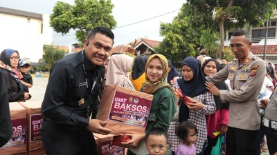 BAKTI SOSIAL SERDIK SESPIMMEN 63 DALAM RANGKA KULIAH KERJA PROFESI DI POLRES CIMAHI
