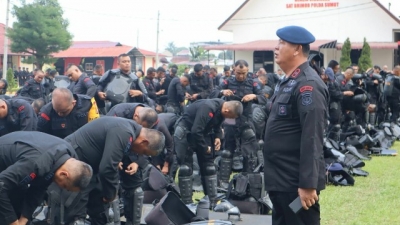 Satbrimob Polda Sumut, Latihan PHH Guna Antisipasi Pendemo Jelang Pemilu