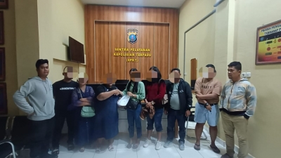 SPKT Polres Samosir Mediasi Dugaan Tindak Pidana Penganiayaan Yang Terjadi di Water Front City Pangururan