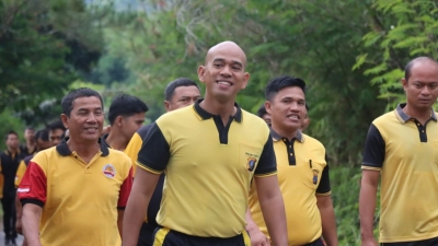 Menjaga Kebugaran Personil Polres Pakpak Bharat Melaksanakan Olahraga Rutin