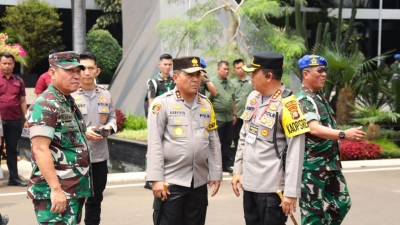 TNI-Polri Sterilisasi Gedung DPR/MPR jelang Pelantikan Presiden