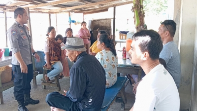 Kunjungi Warga Binaan, Bhabinkamtibmas Ajak Warga Jaga Kamtibmas Jelang Pilkada 2024