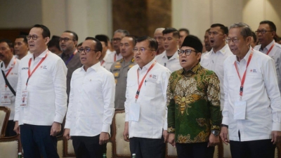 Kisruh Ketum PMI, Jusuf Kalla Laporkan Agung Laksono ke Polisi