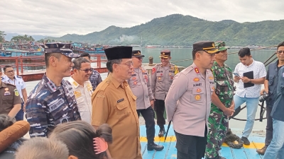 Kapolres Sibolga Bersama Forkopimda Tinjau Datang Kapal KMP Wira Harmoni, Dari Pulau Nias