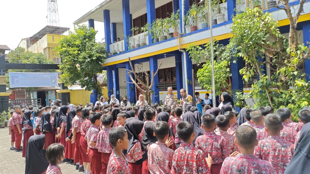 Cegah Kekerasan Terhadap Anak, Bhabinkamtibmas Berikan Penyuluhan
