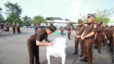 Kejaksaan Tinggi Sumut Pimpin Apel Pencanangan Pembangunan Zona Integritas Menuju WBBM 2025