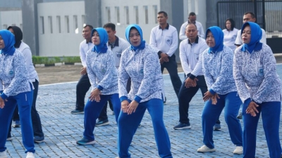 Danlanal Semarang Gelar Olahraga Bersama Dapat Tingkatkan Motivasi dan Kinerja Prajurit
