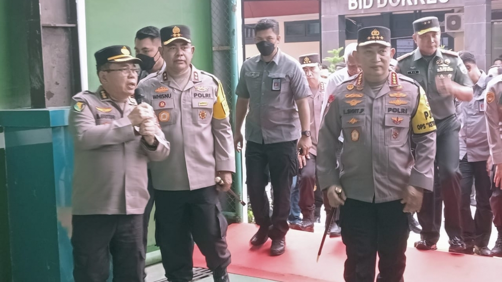 Kapolri Meresmikan Renovasi Masjid Al-Hidayah Di Medan