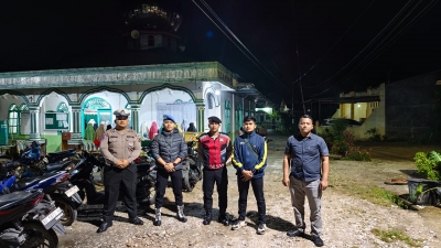 Sholat Tarawih malam ketiga Ramadhan 1446 H/2025 M, Digelar Patroli Rutin Polres Pakpak Bharat dan Jajarannya