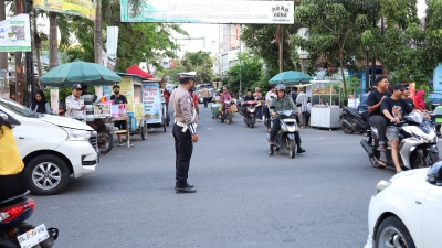 Polisi Lalu Lintas Polda Sumut Gelar Pengamanan dan Pengaturan Lalu Lintas di Titik Keramaian Selama Ramadhan