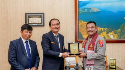 Kapolda Sumut Gelar  Bersama Rektor Universitas HKBP Nomensen,.Bahas Pengamanan Dalam Kerjasama Pendidikan
