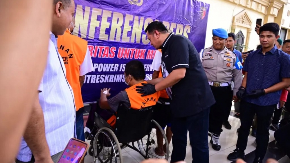 Polda Jambi Amankan Penambang Minyak Ilegal di Batanghari