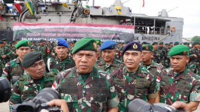 Kasdam XII/Tpr Pimpin Upacara Pemberangkatan Satgas Yonif 644/Wls Latihan Pratugas di Batujajar