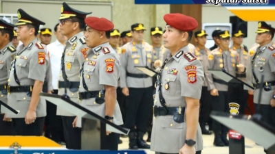 Kapolda Sulawesi Selstan Irjen Pol Drs Rusdi Hartono Pimpin Sertijab Pejabat Utama dan Kapolres Jajaran Polda Sulsel