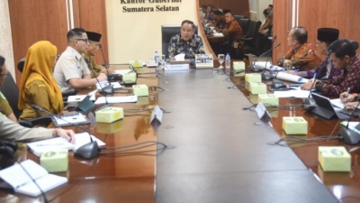 Wagub Sumsel Cik Ujang, Dorong BSB  Kucurkan Bantuan  Modal Usaha Bagi Masyarakat Kecil