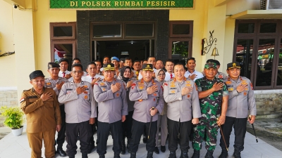Pastikan pelayanan optimal, Kapolri Kunjungi Polsek Rumbai Pesisir