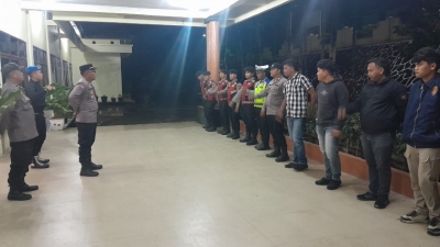 Polres Pakpak Bharat Lakukan Patroli Blue Light Untuk Persempit Aksi Premanisme