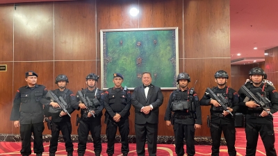 Gegana Brimob Polda Sumut Laksanakan Sterilisasi Ketat Perayaan American Independence Day Di Medan