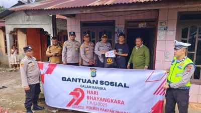 Jelang Hari Bhayangkara Polres Pakpak Bharat dan Ibu Bhayangkari Bagi Peduli Pada Masyarakat PGGS dan Tinada