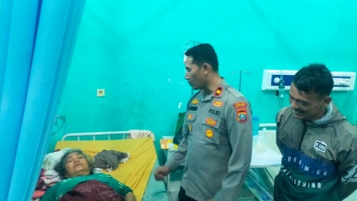 Masyarakat Posting Butuh Darah Di Medsos, Wakapolres Pakpak Bharat Atensi Personil Ke RSUD Salak