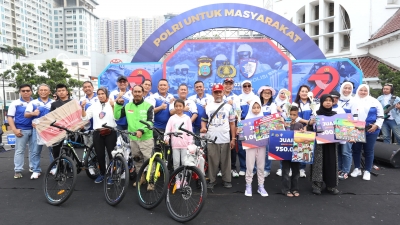 HUT Bhayangkara ke-79 Di Merdeka Walk Medan: Wakapolda Sumut Ajak Masyarakat Hidup Sehat dan Dekat dengan Polri