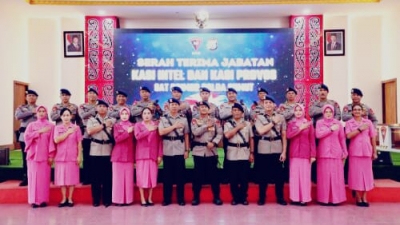 Brimob Polda Sumut Menyuntik Suasana Semangat Baru Dalam Pergantian Jabatan Kasi Intel dan Kasi Provos